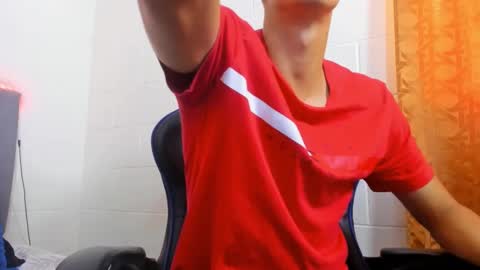 Hi guys im new 3 online show from February 2025 05:20:01 PM