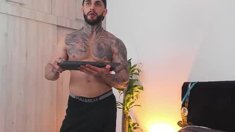 Snapshot of jakeortega chatting on November 2025 05:52:01 AM Jake Orthega online show from November 2025 05:52:01 AM