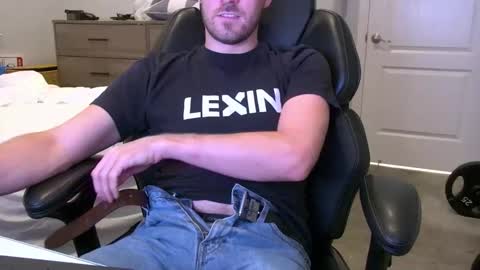 jakesnake442 online show from September 2025 04:24:01 AM