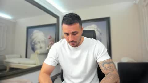 jakestone_1 online show from October 2025 04:01:02 AM