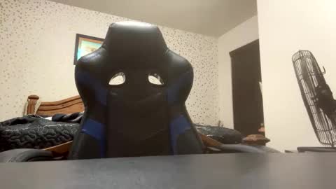 jakywaky13 online show from May 2026 08:43:02 AM