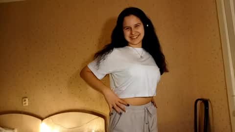 Lisa online show from October 2025 05:08:01 PM