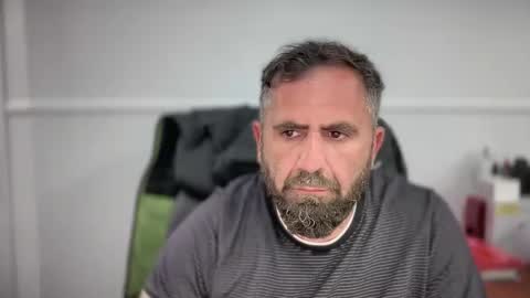 jam0786 online show from October 2025 12:00:01 AM