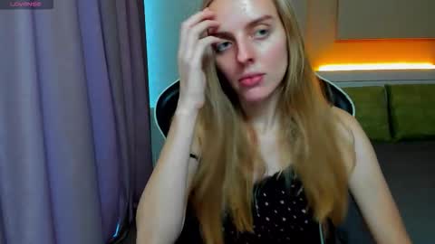 Sofia online show from September 2025 02:52:02 PM