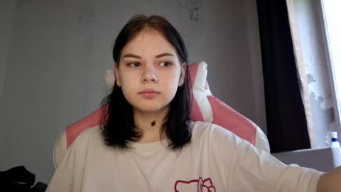 Mila online show from June 2026 05:11:01 AM