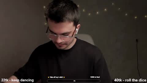 Snapshot of jame_flow chatting on March 2025 10:20:02 PM Hey there Im Jame online show from March 2025 10:20:02 PM