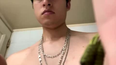 Snapshot of james2002og chatting on December 2025 01:45:01 AM james2002og online show from December 2025 01:45:01 AM