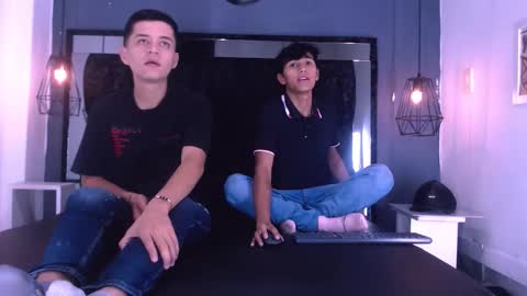 James y Kenet online show from January 2026 11:25:01 AM