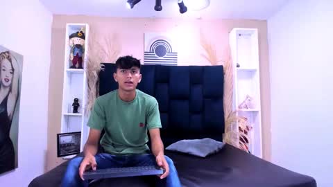 James y Kenet online show from February 2026 01:10:01 PM