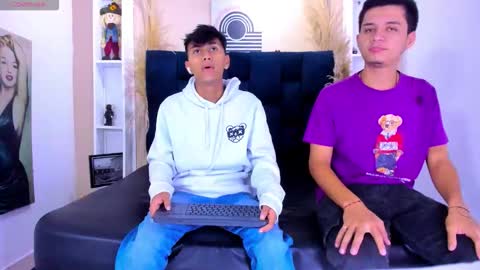 James y Kenet online show from February 2026 11:37:02 AM