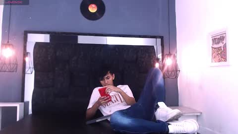 James y Kenet online show from February 2026 11:33:01 AM