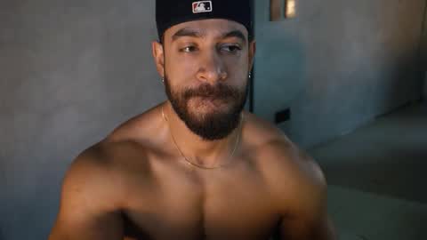 James Axel online show from November 2025 01:33:02 PM