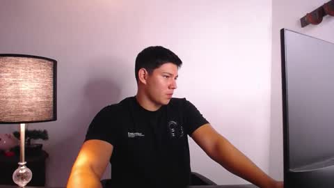 james_cr online show from October 2025 03:14:02 AM