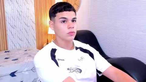 James online show from October 2025 07:44:02 PM