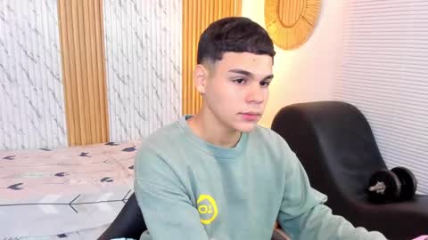 James online show from October 2025 07:44:01 PM