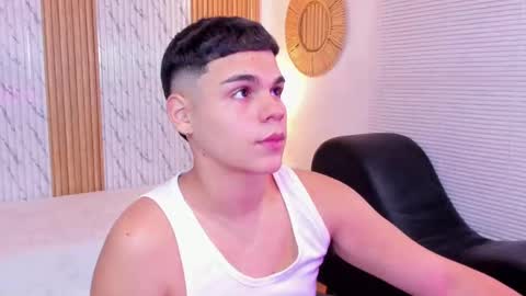 James online show from October 2025 07:15:01 PM