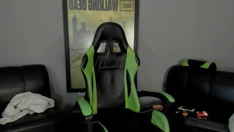 Snapshot of jamesinked_ chatting on January 2025 07:56:02 PM Jamesinked online show from January 2025 07:56:02 PM