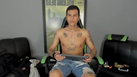 Jamesinked  online show from February 2025 07:24:02 PM