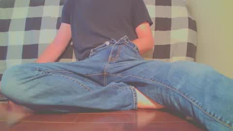 Snapshot of jamesknight57 chatting on November 2025 04:09:01 PM James online show from November 2025 04:09:01 PM