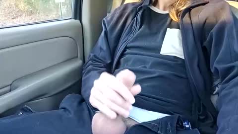 jamesloco9 online show from December 2025 01:38:01 PM