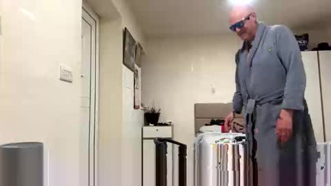 jamesoil632 online show from March 2026 08:10:01 PM