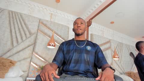 James  online show from January 2025 06:37:02 PM