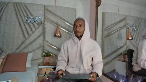 James  online show from February 2025 12:25:02 PM