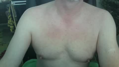 Snapshot of jamesray722 chatting on January 2025 06:10:02 PM jamesray722 online show from January 2025 06:10:02 PM