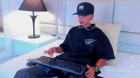 jamess_ford online show from January 2025 07:01:02 PM