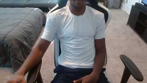 Snapshot of jamessbaker chatting on April 2026 09:12:02 PM jamessbaker online show from April 2026 09:12:02 PM