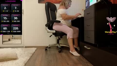 Snapshot of jameyla73 chatting on January 2025 07:20:02 AM jameyla online show from January 2025 07:20:02 AM