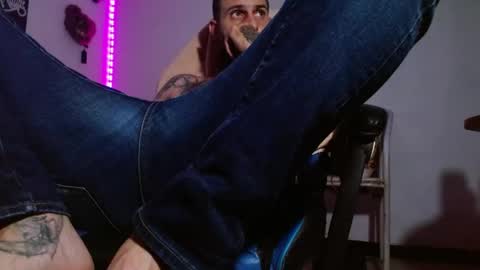 Jammes. online show from April 2026 06:53:02 PM