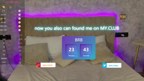 Snapshot of jane_meys chatting on January 2025 08:07:02 AM your kitty JANE roawww online show from January 2025 08:07:02 AM