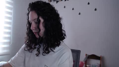 Jane online show from February 2025 10:28:02 PM