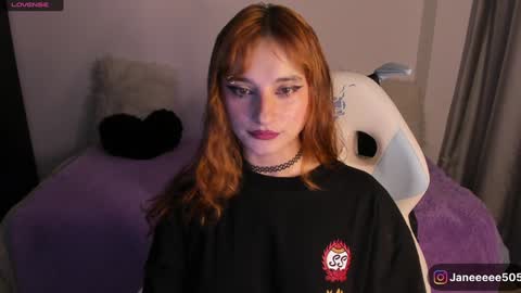 Snapshot of janee_lane chatting on December 2024 01:48:01 AM Jane online show from December 2024 01:48:01 AM