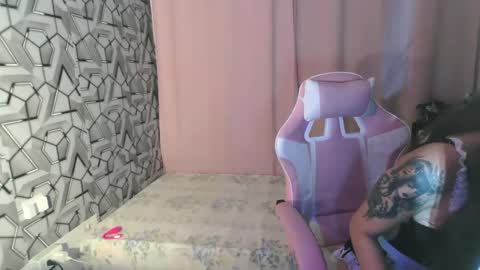 janeliciouse online show from June 2026 07:03:02 PM