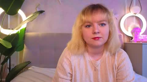 Diane online show from November 2025 10:04:02 AM