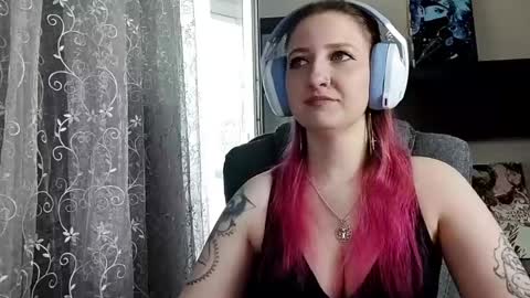 Persa online show from April 2026 02:23:02 PM