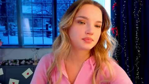 Hi Im Alice and here youll find something online show from February 2026 06:13:01 AM