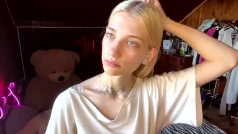 Elsa online show from August 2026 09:04:01 AM