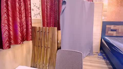 janine_hilton online show from July 2026 09:34:02 AM