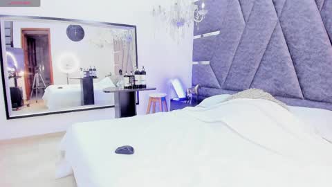 Janna online show from April 2026 04:05:02 AM