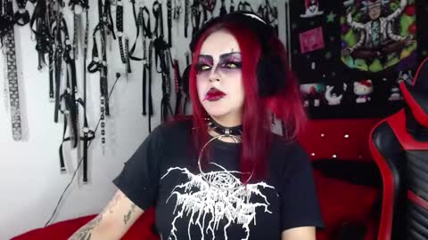 Snapshot of janna_ink chatting on December 2024 02:45:02 AM      online show from December 2024 02:45:02 AM