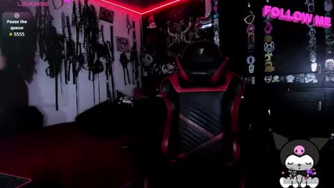 Snapshot of janna_ink chatting on September 2025 11:19:01 PM      online show from September 2025 11:19:01 PM