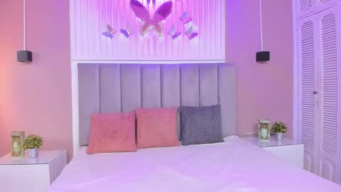 Janna online show from October 2025 11:35:01 AM