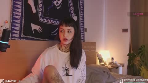   jmaybe e online show from January 2025 03:58:01 PM