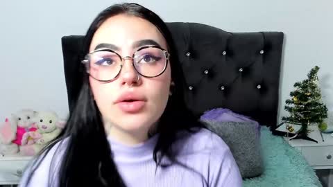 Snapshot of jas_miin chatting on December 2024 05:04:01 AM Maria online show from December 2024 05:04:01 AM