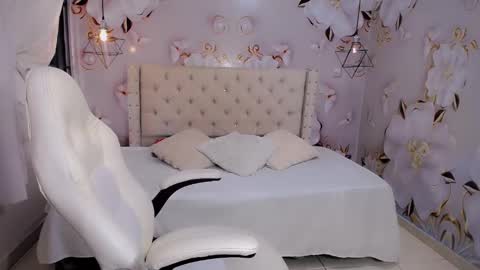 Snapshot of jasmin_brunette_ chatting on December 2024 05:45:02 PM Jasmin online show from December 2024 05:45:02 PM