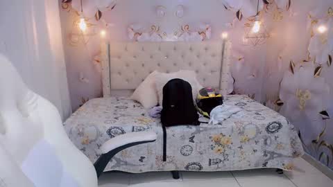 Snapshot of jasmin_brunette_ chatting on February 2025 11:42:02 AM Jasmin online show from February 2025 11:42:02 AM