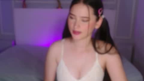 Jazmin online show from February 2025 11:04:01 PM